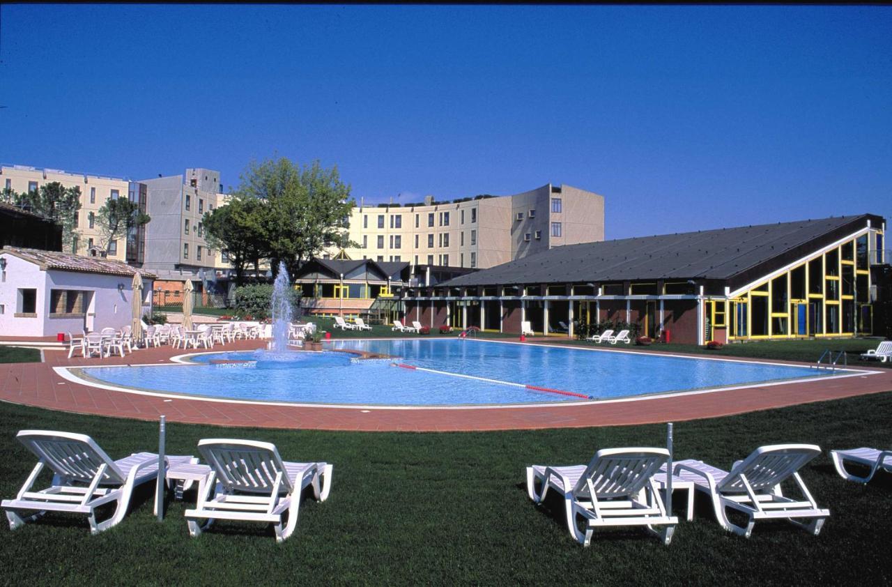 Hotel Federico II Ези Экстерьер фото