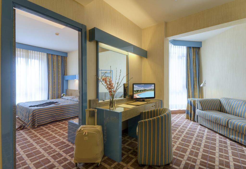 Hotel Federico II Ези Экстерьер фото