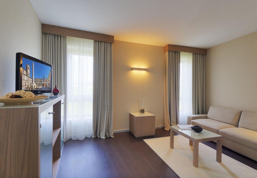 Hotel Federico II Ези Экстерьер фото